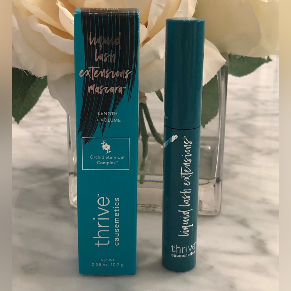 Thrive Causemetics Liquid Lash Extensions Mascara - Brynn Rich Black. New